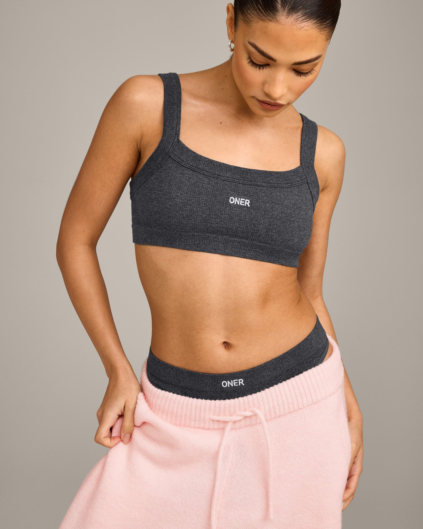 Seamless Scoop Neck Bralette | Charcoal Marl - Image 4