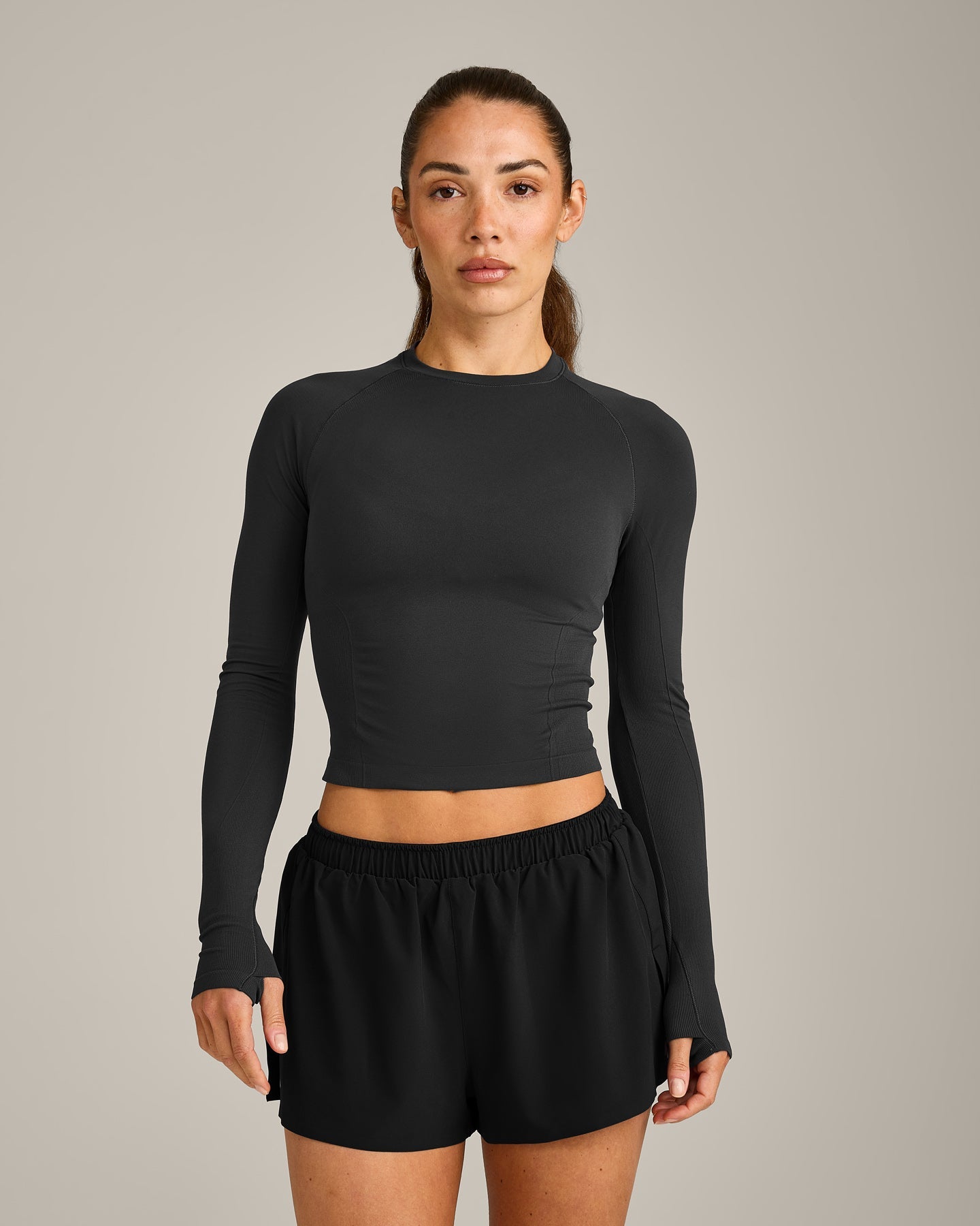 Oner Seamless Fitted Long Sleeve Top | Soft Black