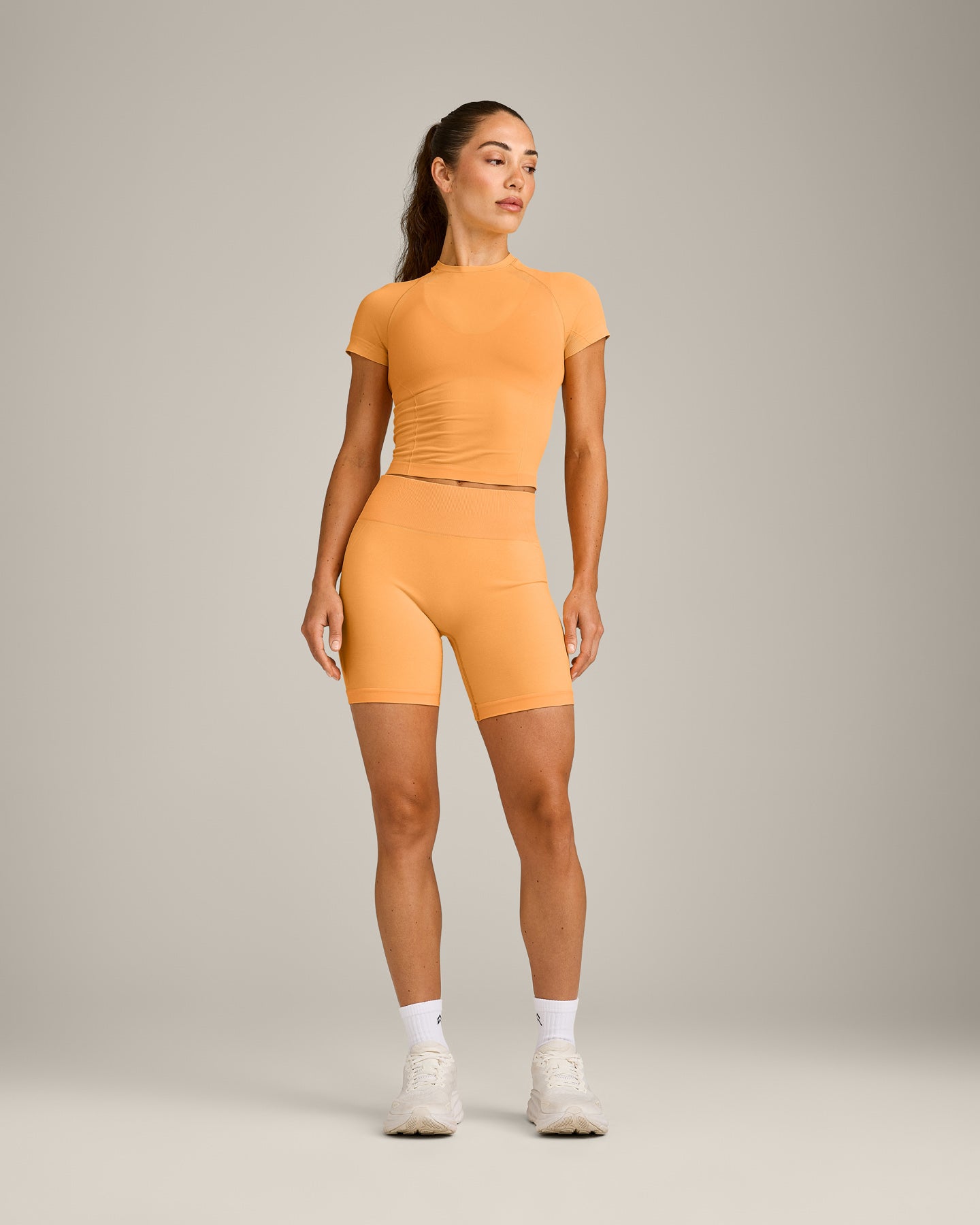 Oner Seamless Fitted Top | Light Powdered Orange - Image 3