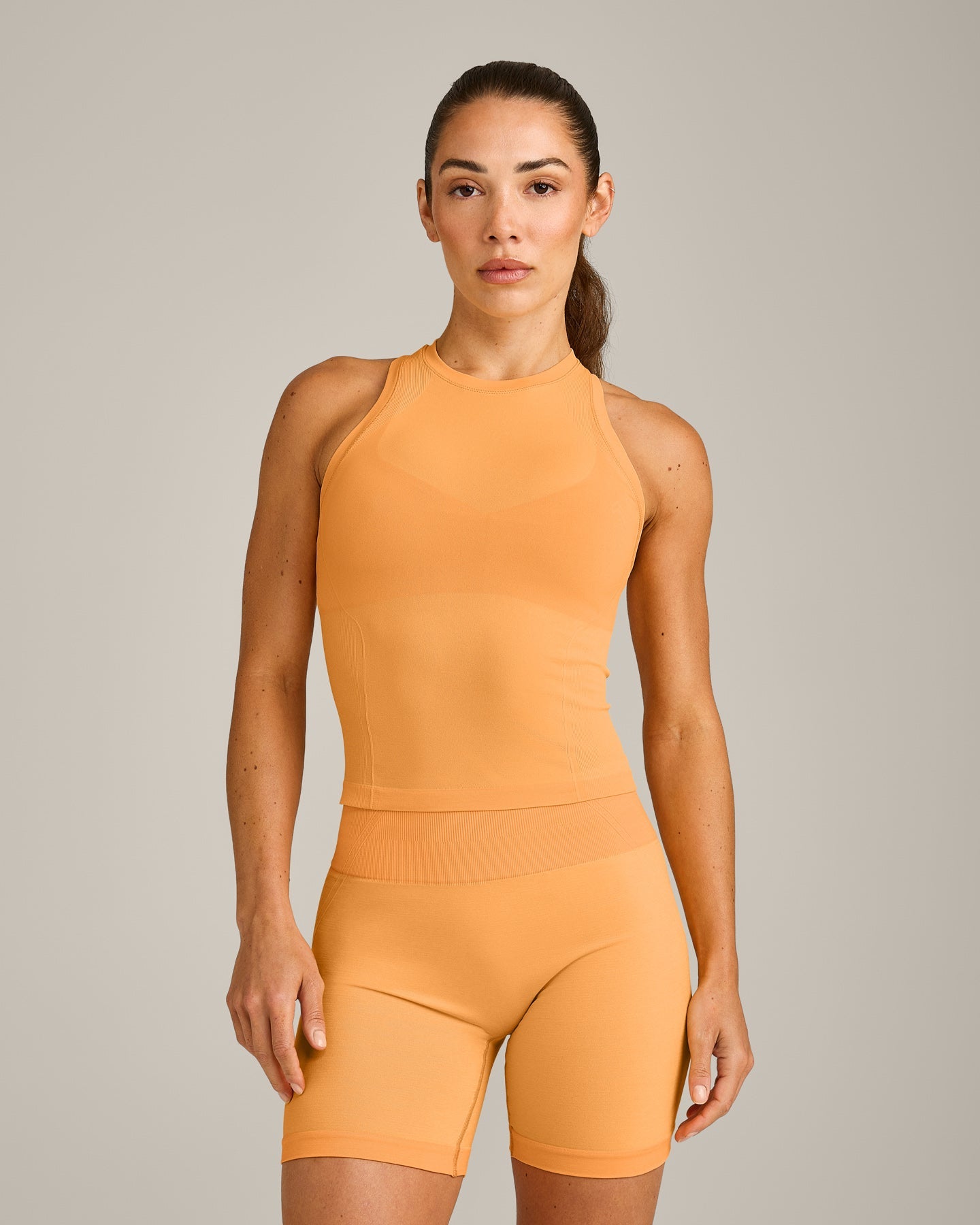 Oner Seamless Fitted Vest | Light Powdered Orange