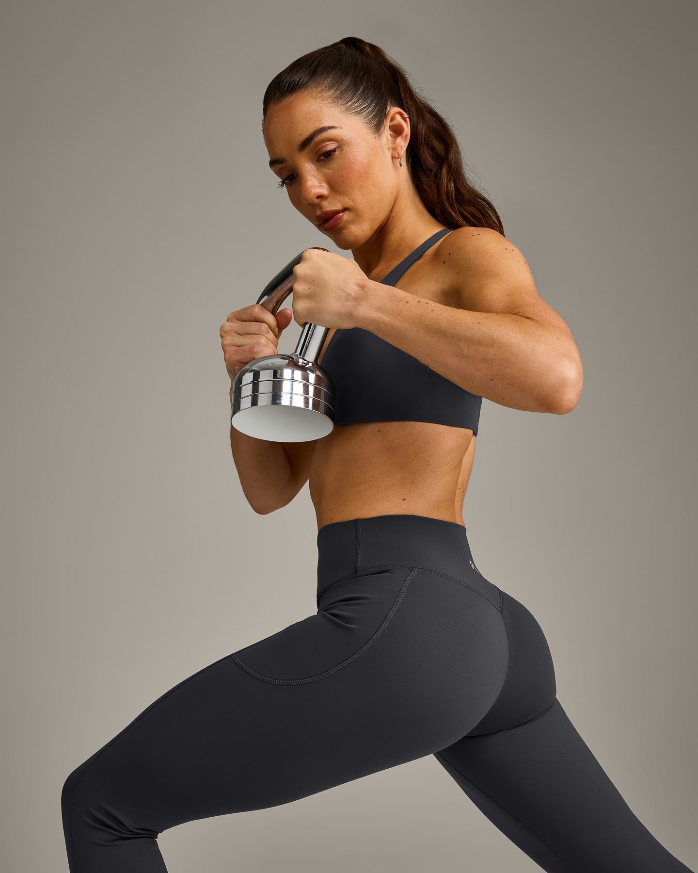 UnifiedMove Pocket Leggings with Bonding with Reflective Logo | Coal - Image 4