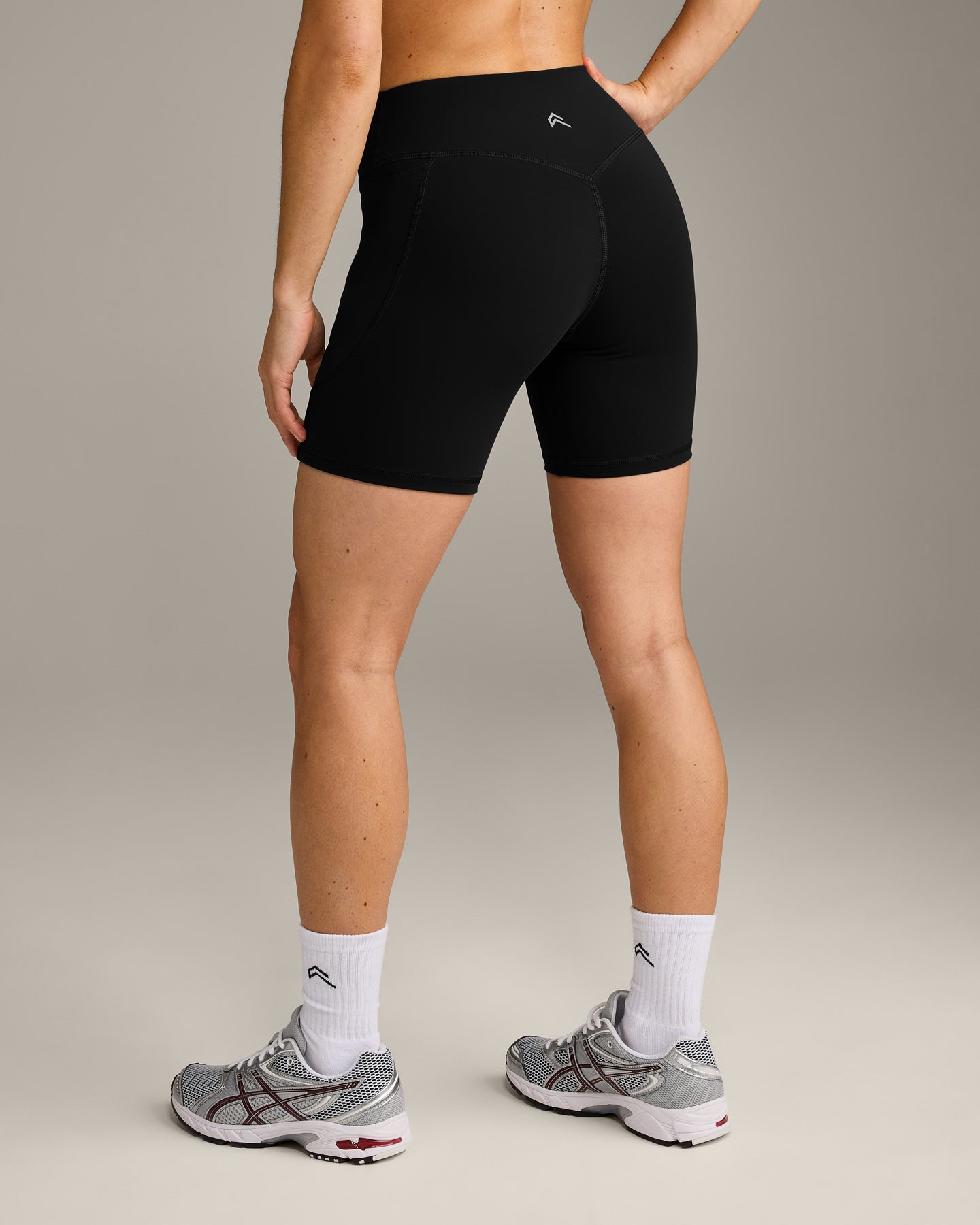UnifiedMove Pocket Shorts 6" with Bonding with Reflective Logo | Black