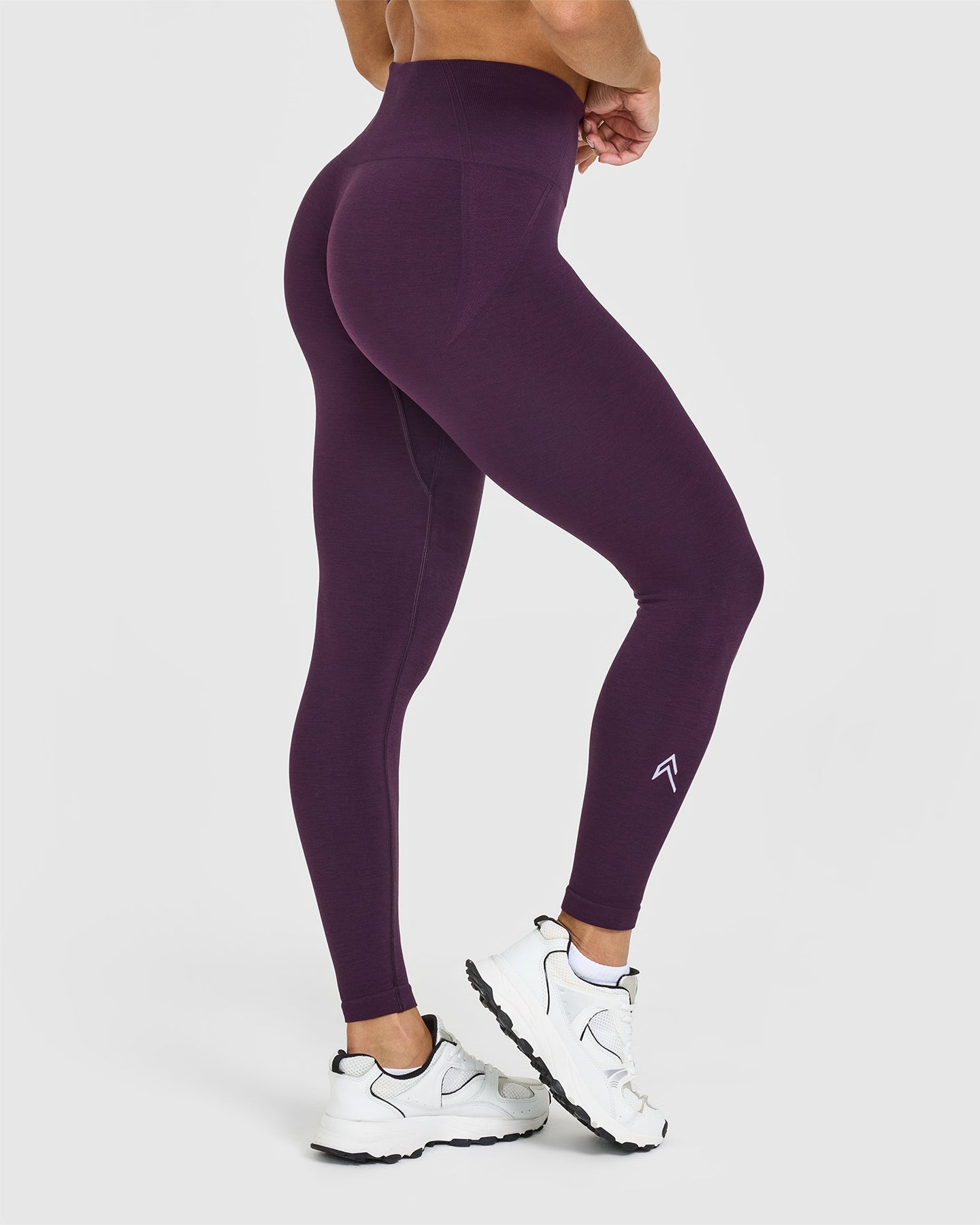 EffortlessLift Seamless Leggings with White Logo | Blackberry Purple