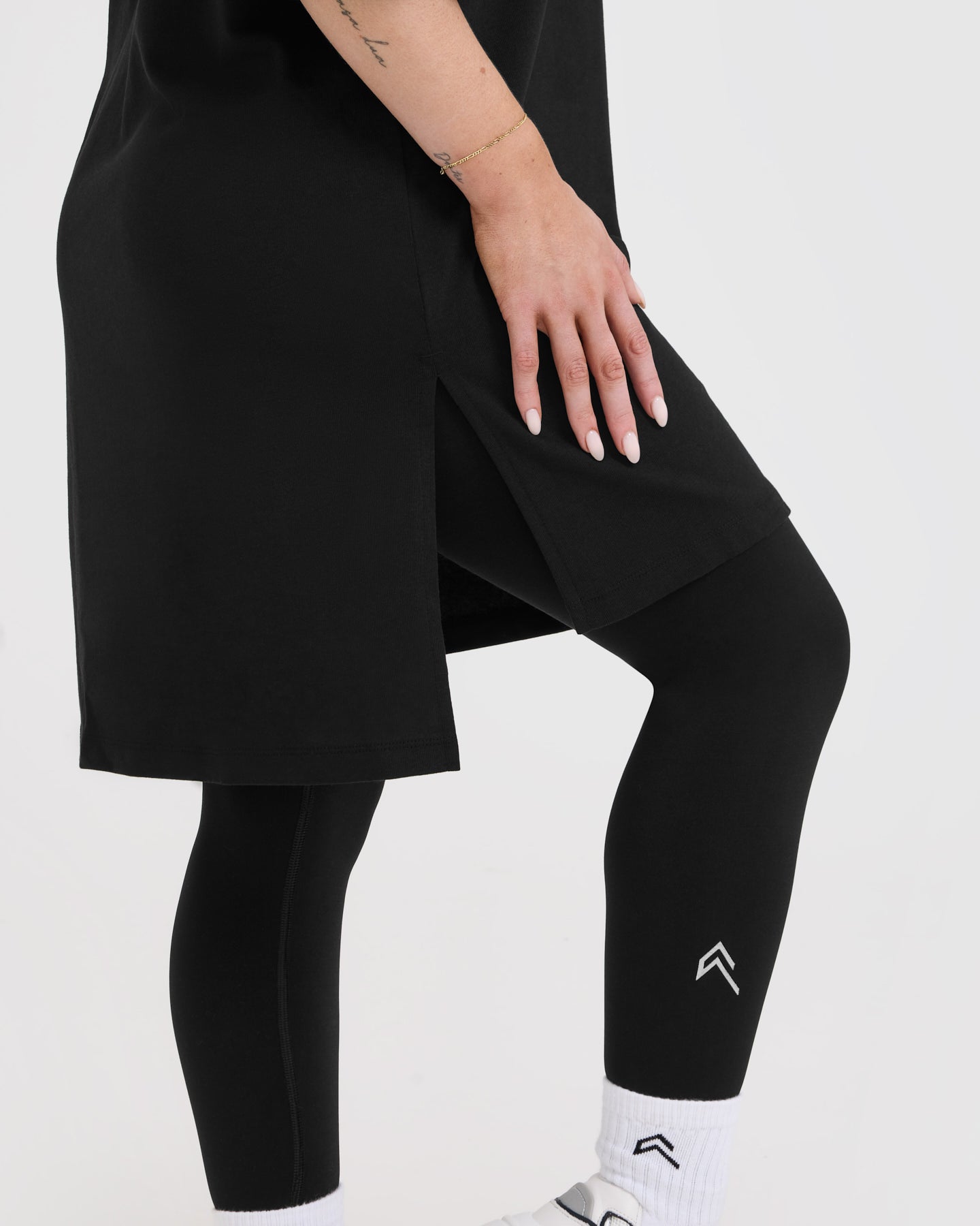 Raising The Bar Graphic Longline T-Shirt | Black - Image 6