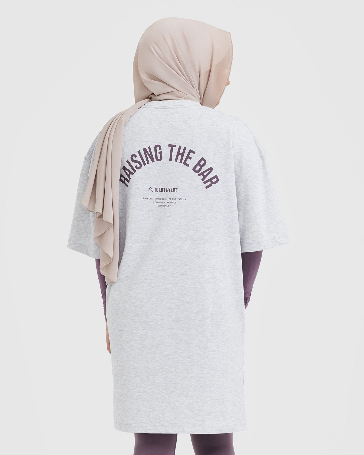 Alternative view of Raising The Bar Graphic Longline T-Shirt | Light Grey Marl