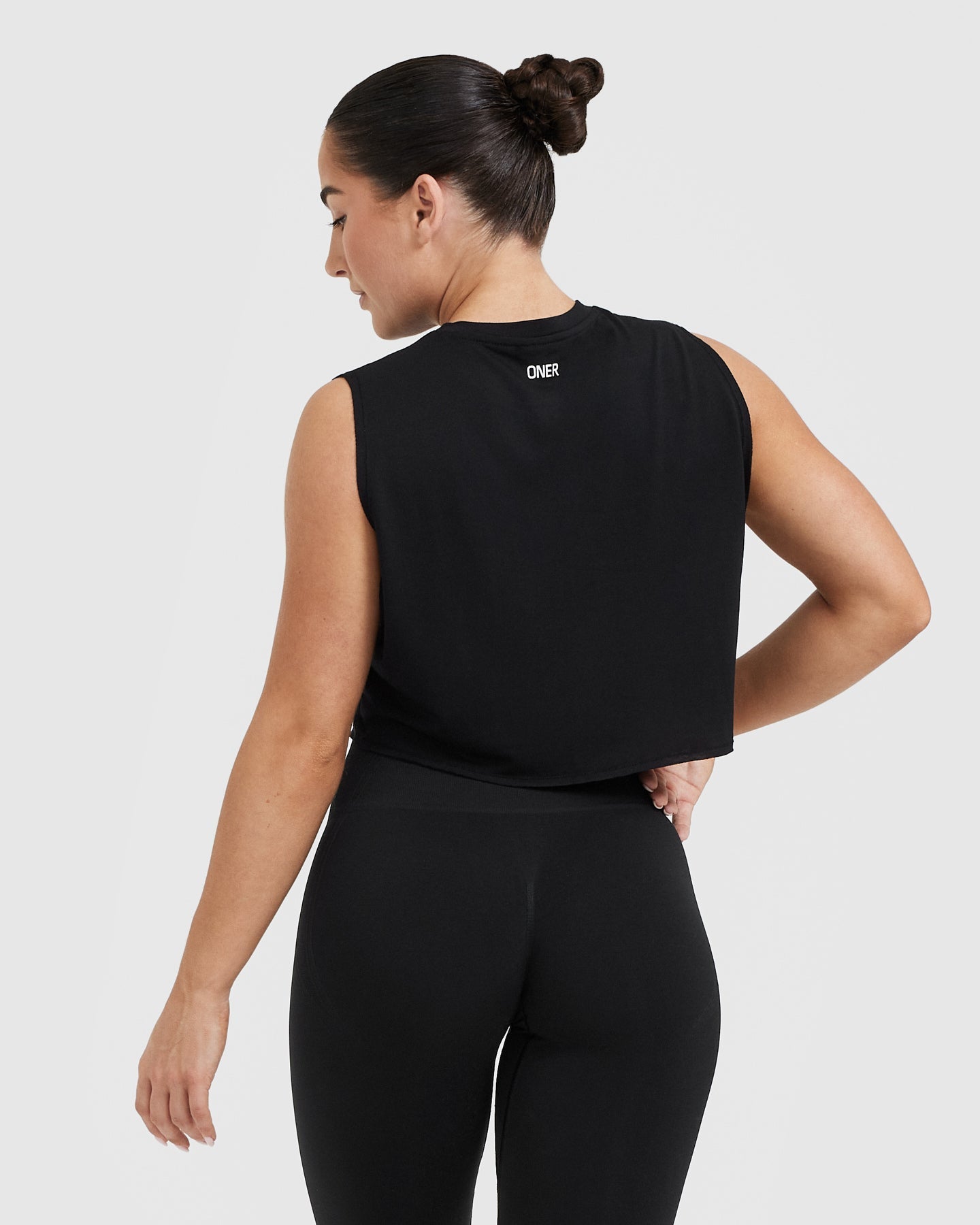 Alternative view of Raising The Bar Graphic Muscle Crop Vest | Black