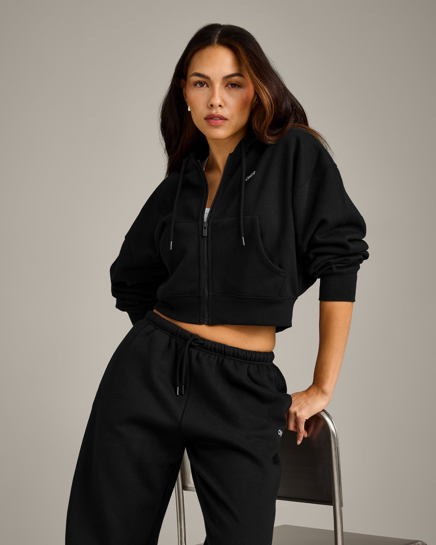 Foundations All Season Cropped Zip Through Hoodie | Black - Image 5
