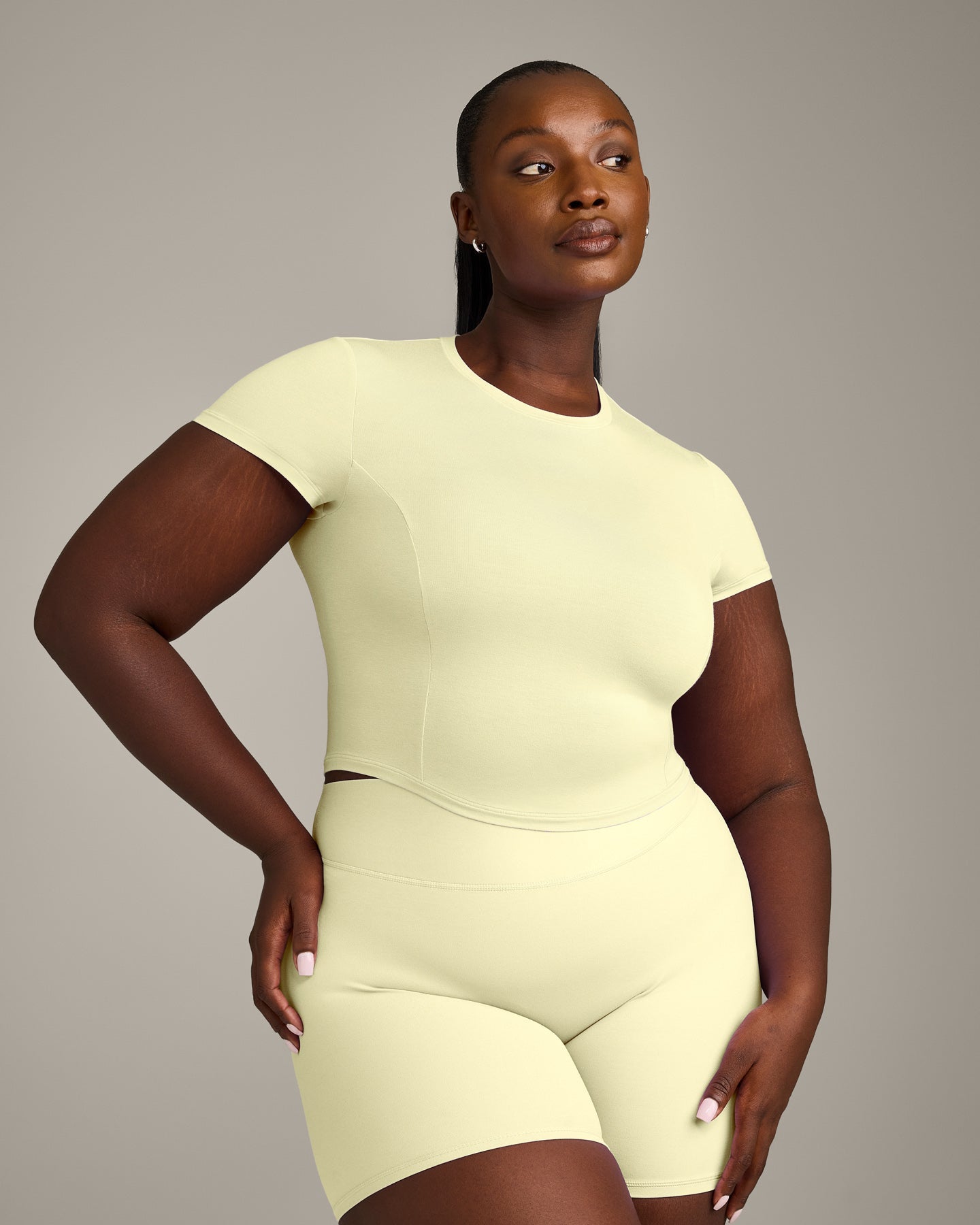 Mellow Motion Crew Neck Mid Top | Pastel Yellow