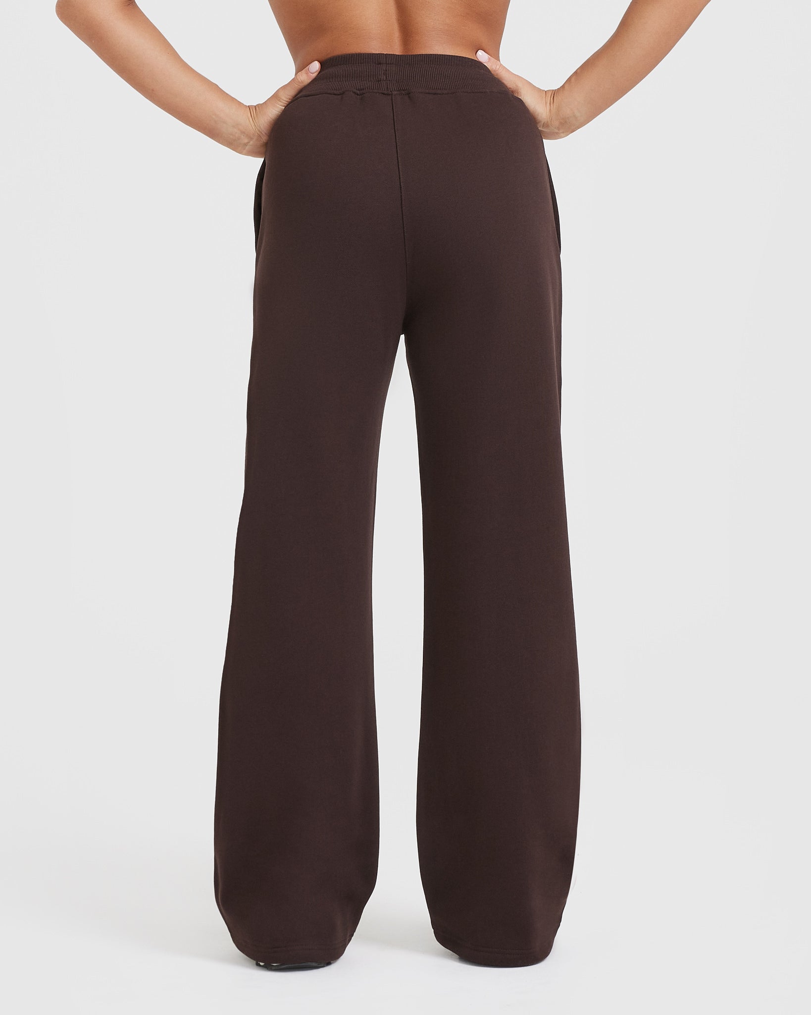 Alternative view of All Day Straight Leg Joggers | 70% Cocoa