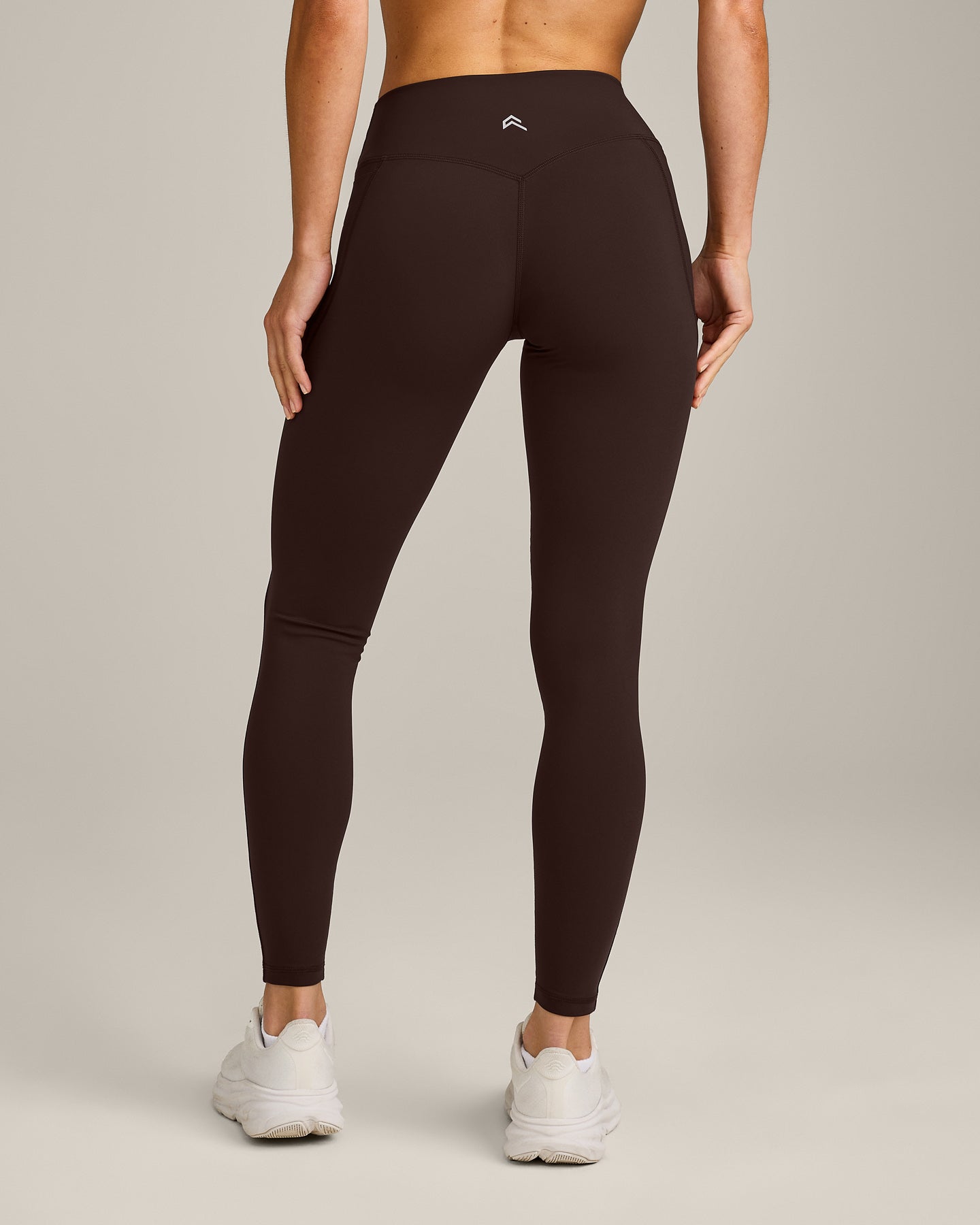 UnifiedMove Pocket Leggings with Bonding with Reflective Logo | 70% Cocoa