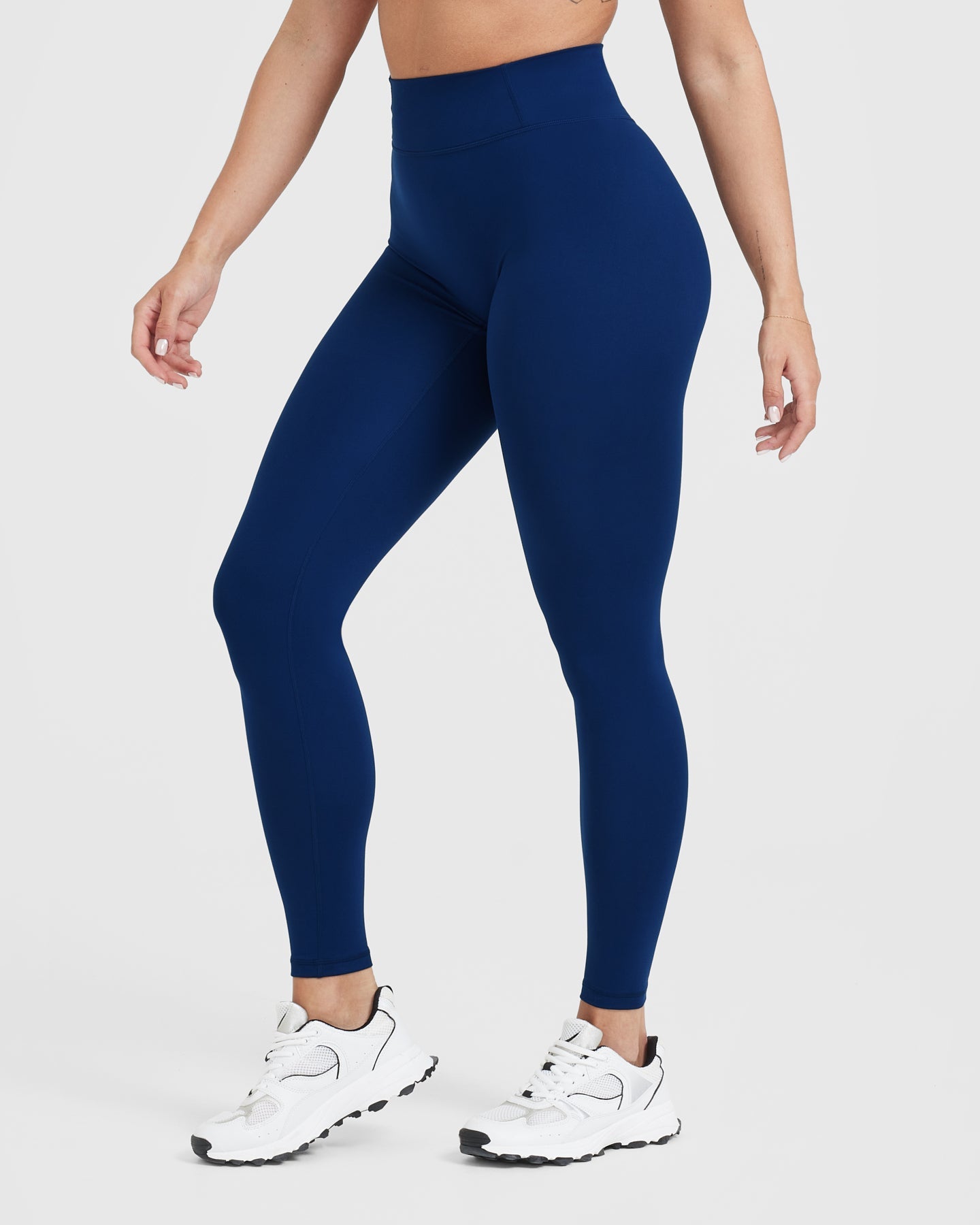 Timeless High Waisted Leggings | Midnight - Image 3