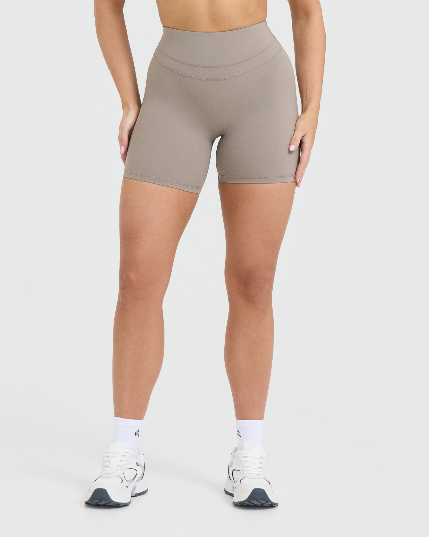 UnifiedMove High Waisted Shorts 6" | Minky