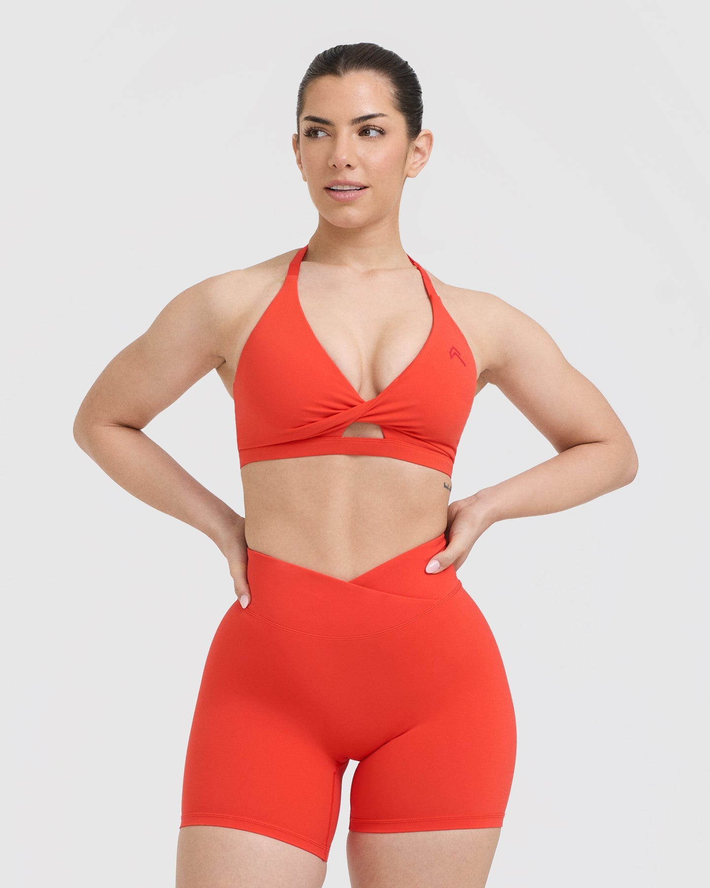 UnifiedMove Twist Sports Bra | Charged Orange
