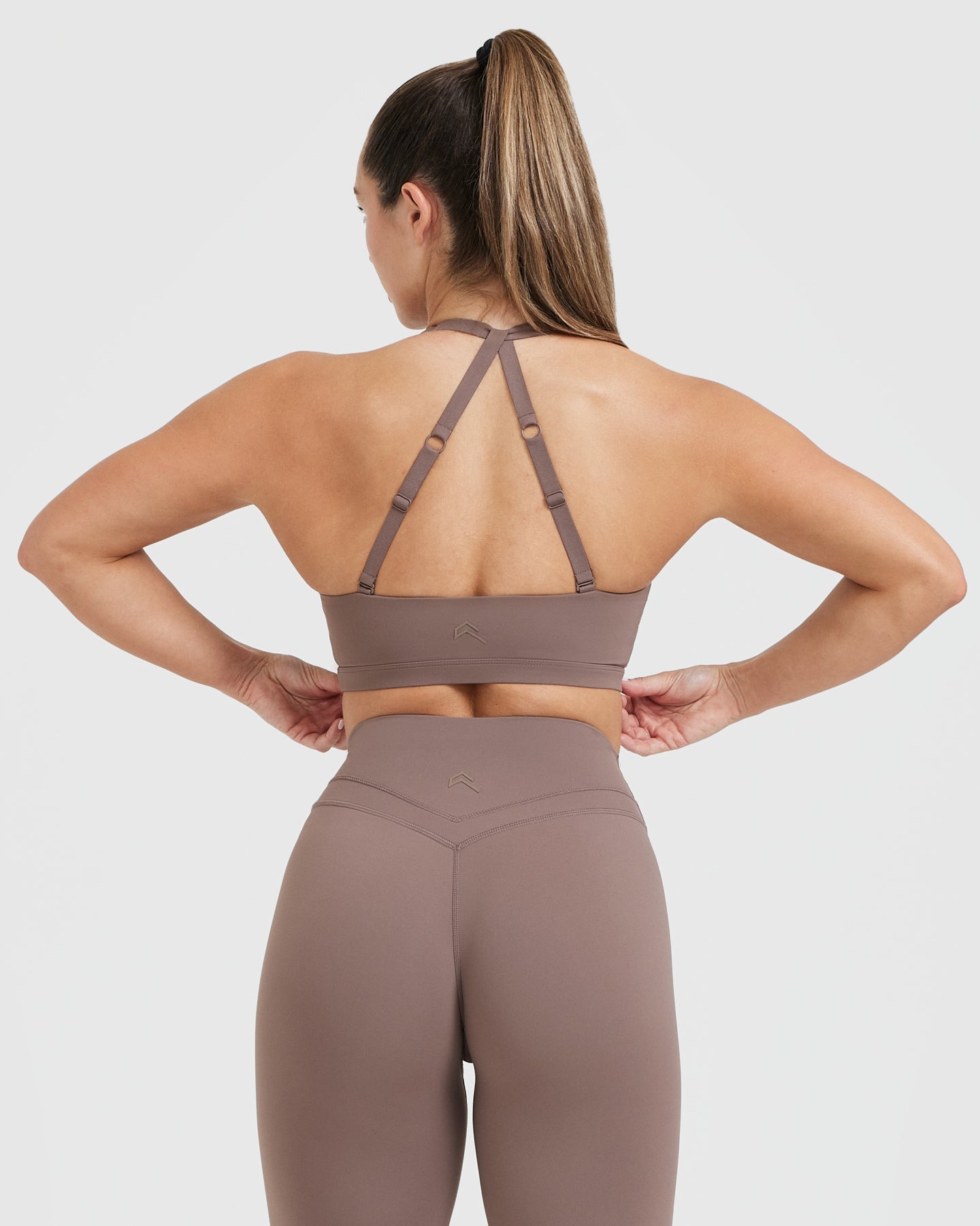 Alternative view of UnifiedMove Twist Sports Bra | Cool Brown