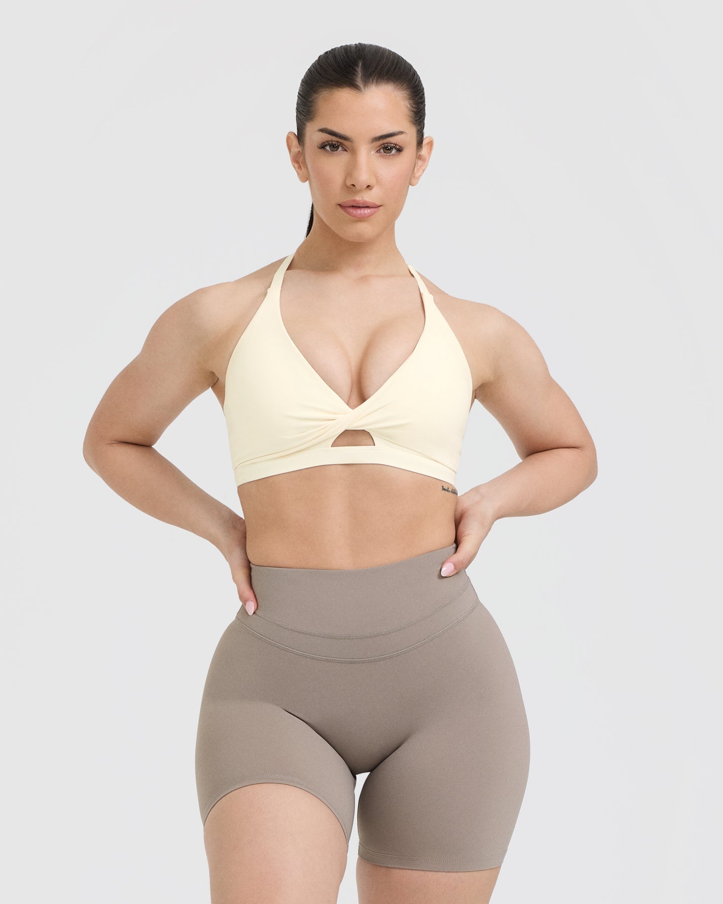 UnifiedMove Twist Sports Bra | Off White