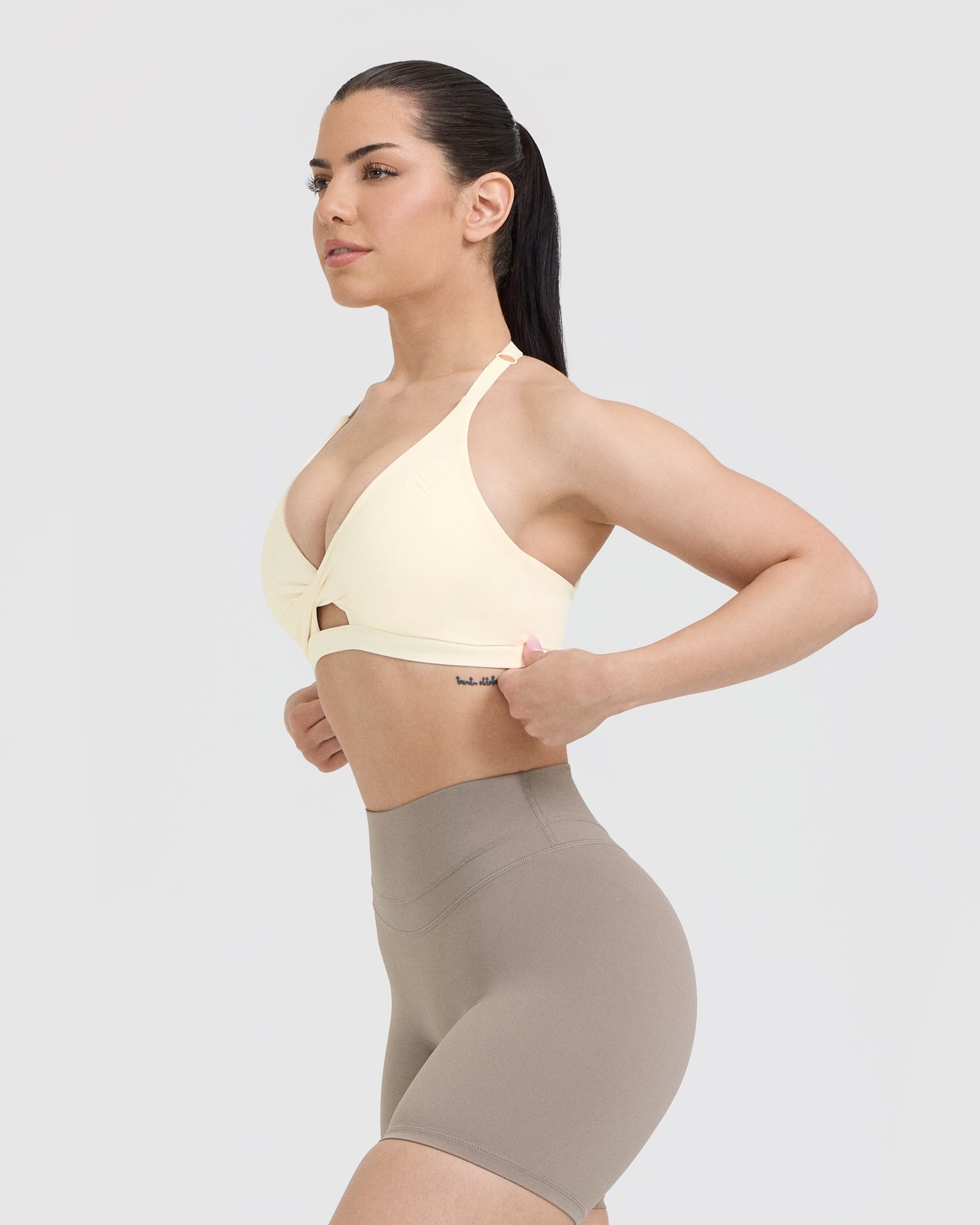 UnifiedMove Twist Sports Bra | Off White - Image 3