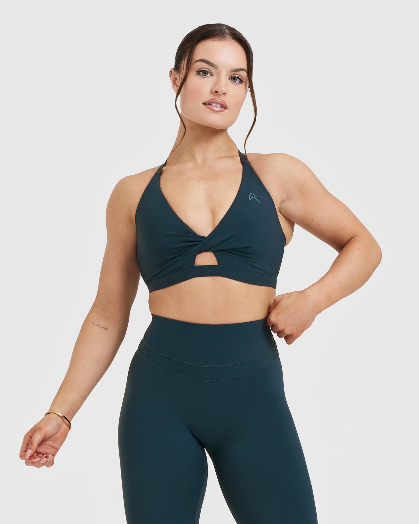 UnifiedMove Twist Sports Bra | Oil Blue