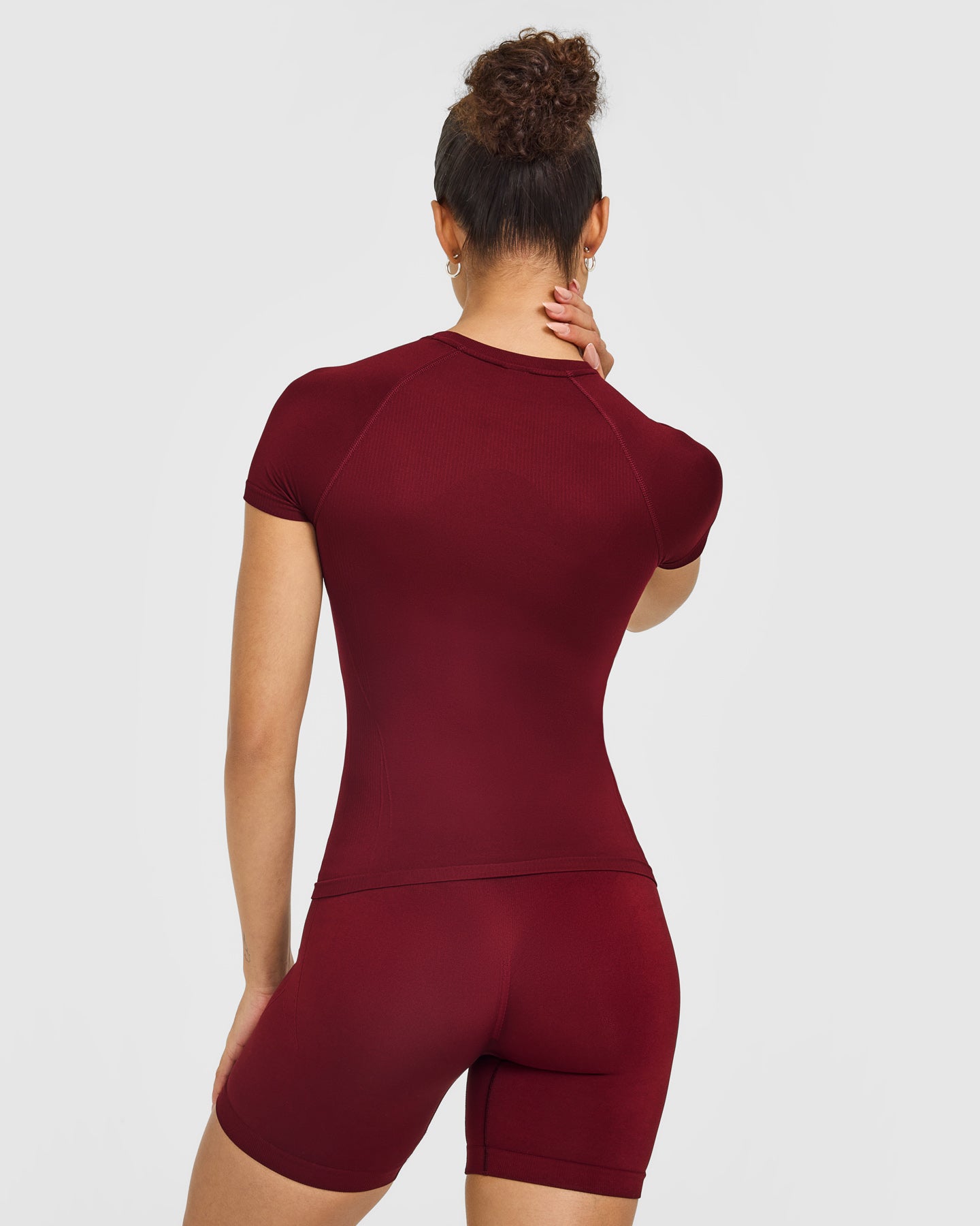 Alternative view of Go To Seamless Fitted Top | Rosewood